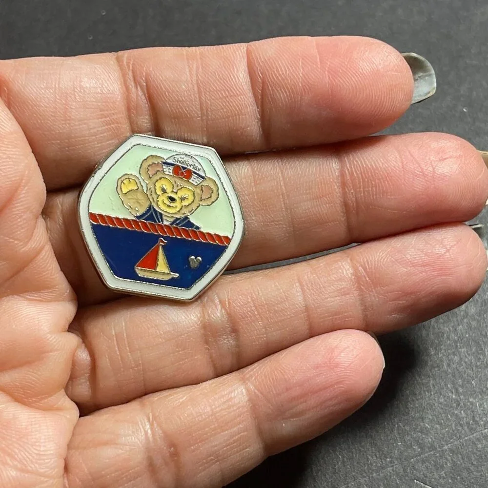 Disney Shellie May Trading Pin Hidden Mickey Teddy Bear Carousel Brooch Jewelry